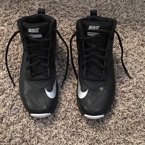 ⭐️FINAL PRICE⭐️ Nike size 5.5 Y or 7-7.5 women’s